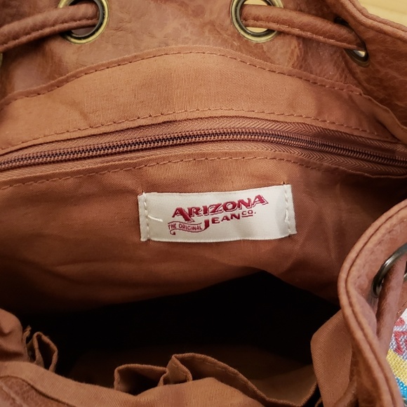 🍂 |  Tribal Print Bucket Bag - Picture 2 of 3